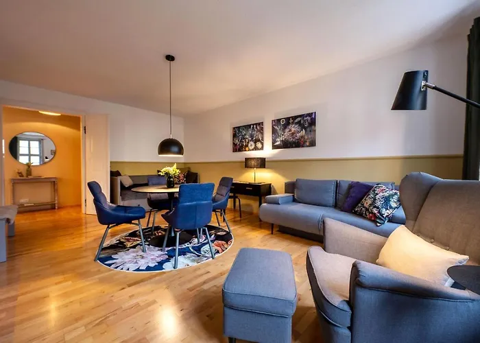 Apartman Am Dom Ii *